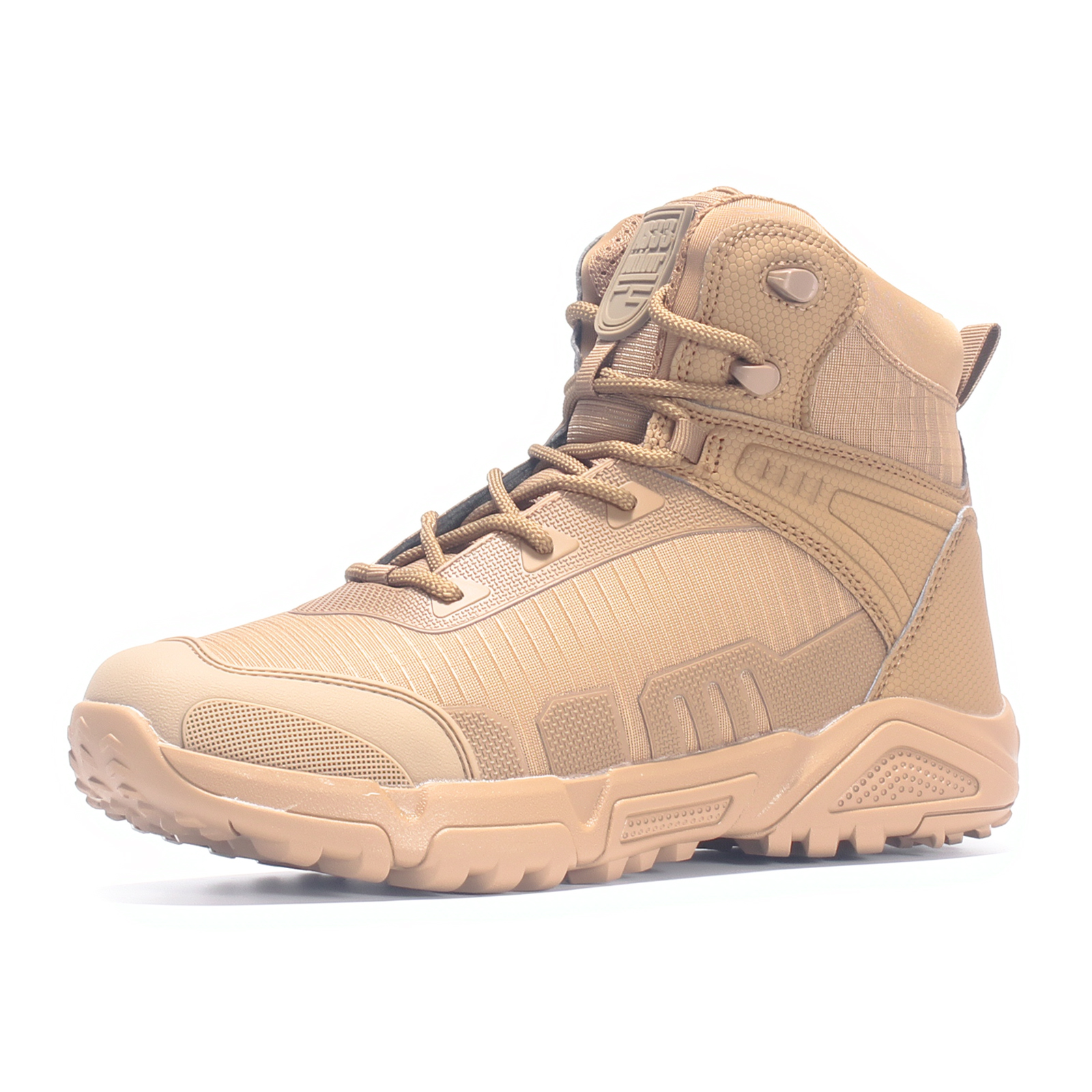 New Fashion Athletic Tactical Boots Lightweight Waterproof Non slip Mountaineering Boots Sand Color Men Mid-cut Boots